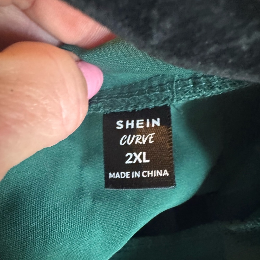 SHEIN plus Elegant Green Women's Top - Picture 8 of 9